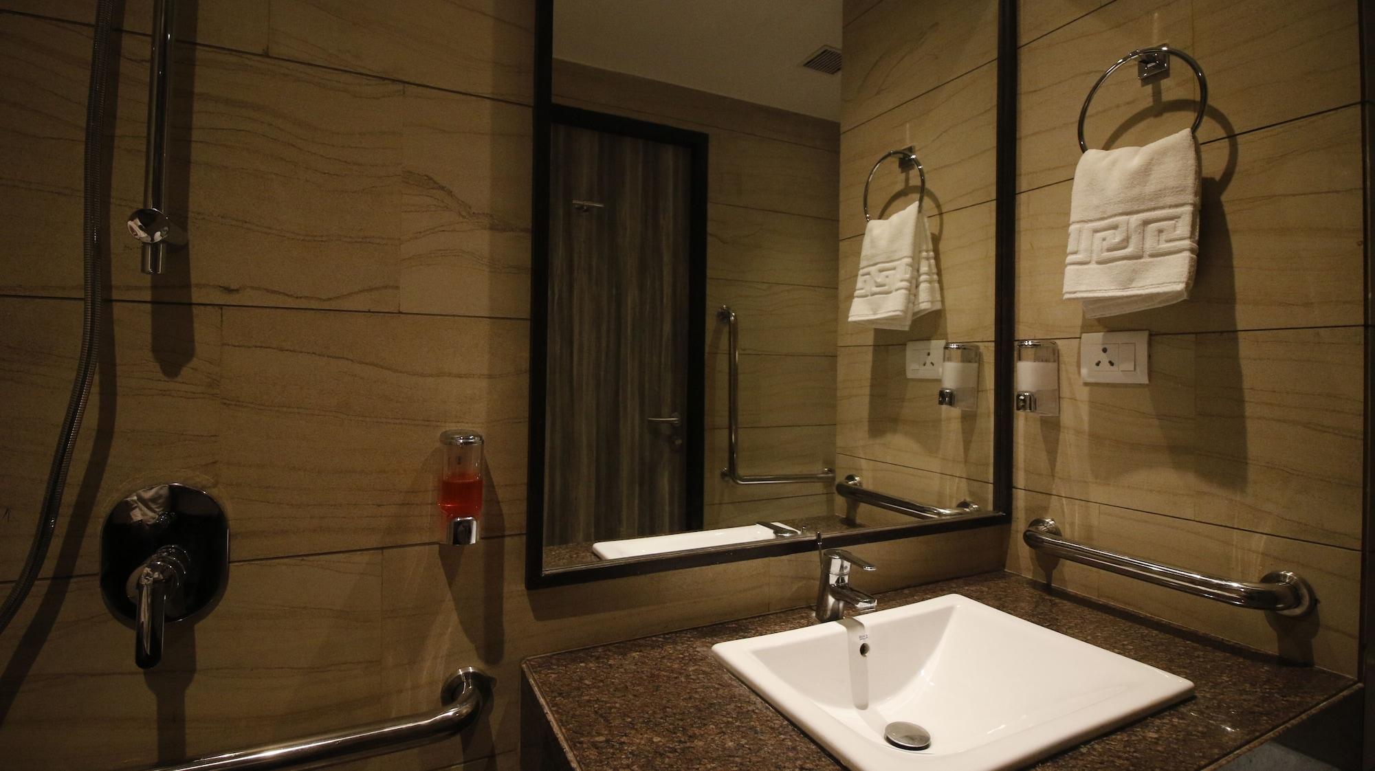 7 Apple Hotel, Vadodara Luaran gambar