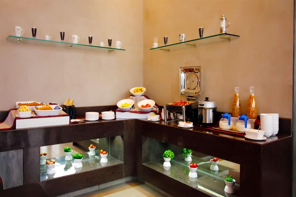 7 Apple Hotel, Vadodara Luaran gambar