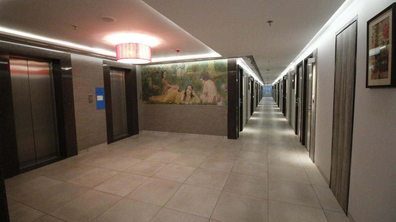 7 Apple Hotel, Vadodara Luaran gambar